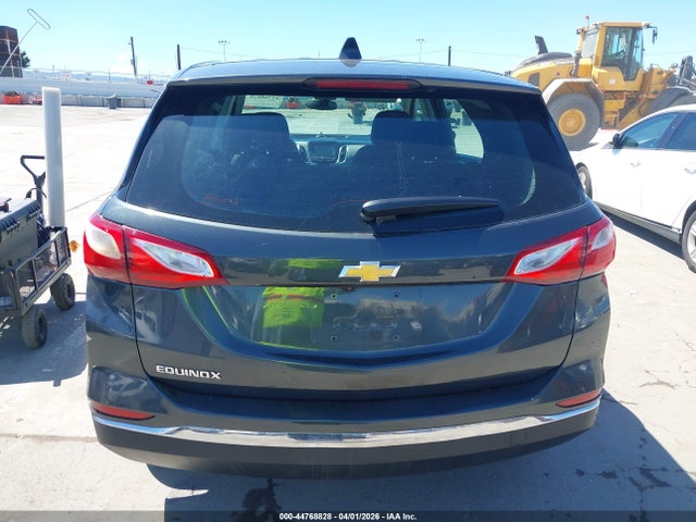 Chevrolet EQUINOX LS 2018 3GNAXHEV8JS639151 Image 16