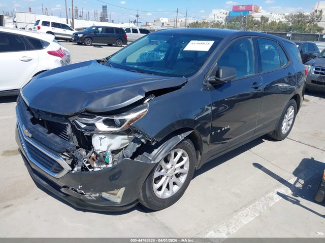 Chevrolet EQUINOX LS 2018 3GNAXHEV8JS639151 Image 2