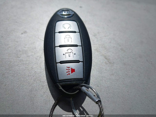 5N1DR2MM4JC642605 Nissan Pathfinder Sv