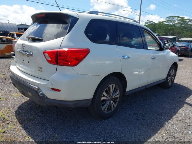 5N1DR2MM4JC642605 Nissan Pathfinder Sv