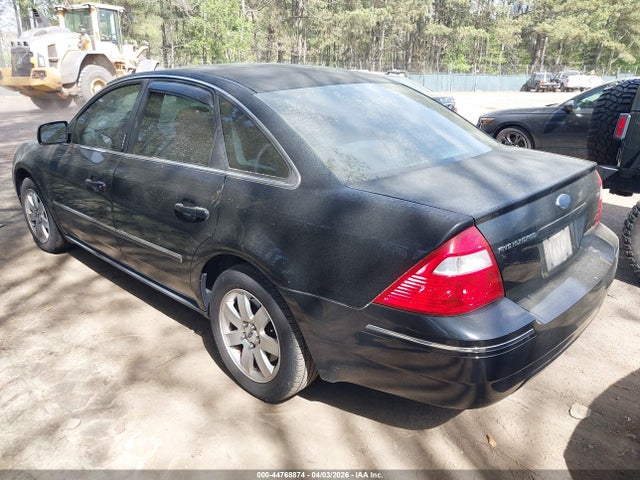 2005 FORD FIVE HUNDRED 1FAFP24185G109055 Photo 2