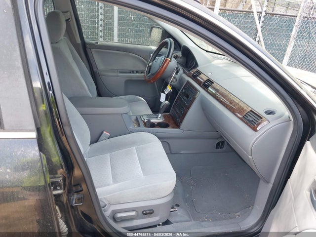 2005 FORD FIVE HUNDRED 1FAFP24185G109055 Photo 4