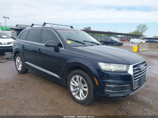 2018 AUDI Q7 WA1LAAF7XJD004176