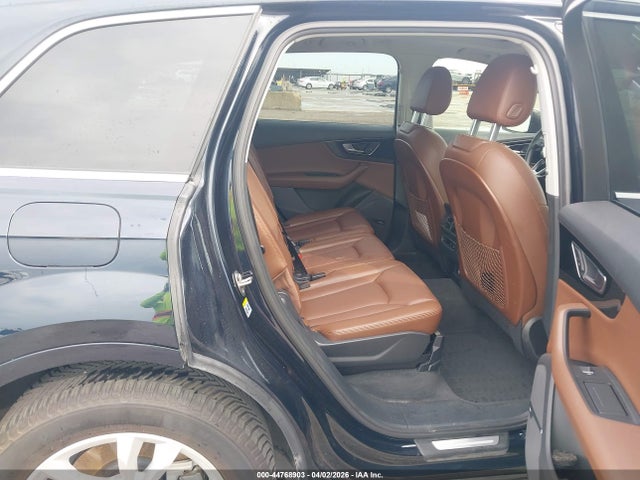 2018 AUDI Q7 WA1LAAF7XJD004176 Photo 7