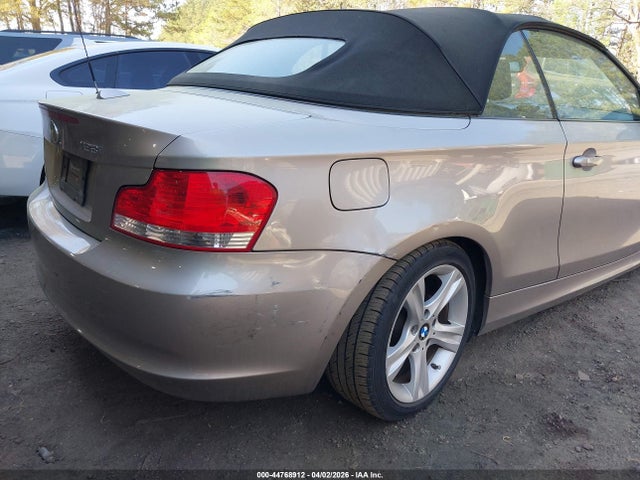 2008 Bmw 128i მანქანა იყიდება აუქციონზე, vin: WBAUL73538VJ74052, აუქციონის ნომერი: 44768912