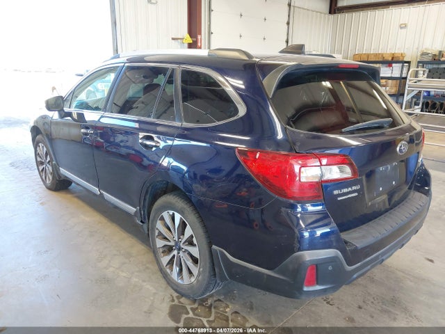 2018 Subaru Outback 3.6r Touring მანქანა იყიდება აუქციონზე, vin: 4S4BSETC0J3351086, აუქციონის ნომერი: 44768913