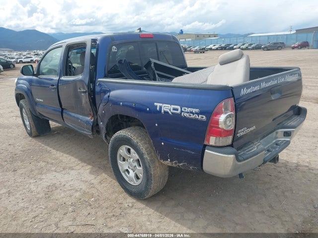 2015 Toyota Tacoma Base V6 მანქანა იყიდება აუქციონზე, vin: 3TMLU4EN9FM178606, აუქციონის ნომერი: 44768919