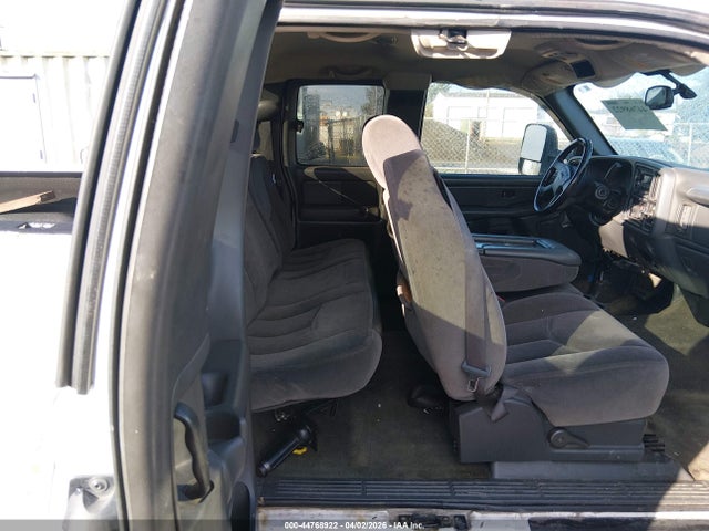 Aukcja sprzedaży 2004 Gmc Sierra 1500 Sle, vin: 2GTEK19T741217834, numer aukcji: 44768922
