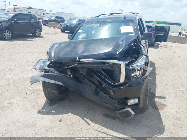 Продаж на аукціоні авто 2015 Gmc Yukon Xl 1500 Denali, vin: 1GKS2JKJ6FR638969, номер лоту: 44768941
