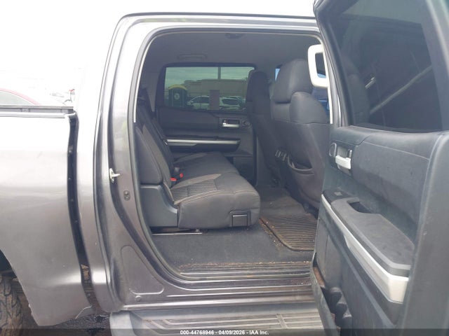 Продаж на аукціоні авто 2016 Toyota Tundra Sr5 5.7l V8, vin: 5TFEY5F12GX208717, номер лоту: 44768946