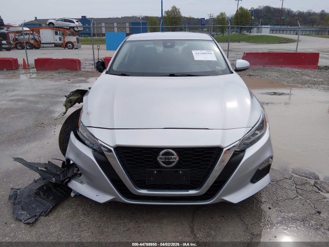Продаж на аукціоні авто 2022 Nissan Altima Sv Fwd, vin: 1N4BL4DV5NN379963, номер лоту: 44768950