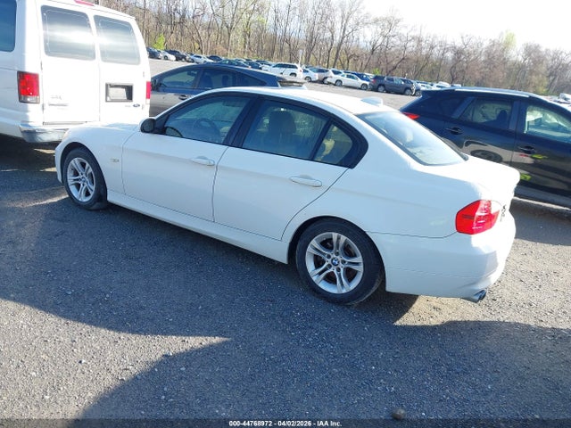 Продажа на аукционе авто 2008 Bmw 328i, vin: WBAVA37558NL56008, номер лота: 44768972