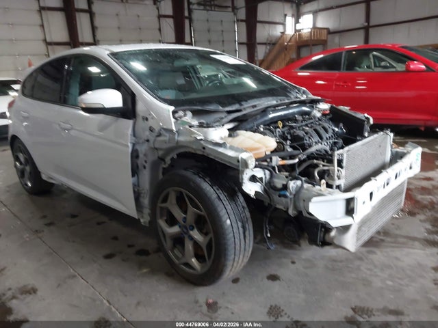 Ford FOCUS ST 2017 1FADP3L92HL348150 Image 12