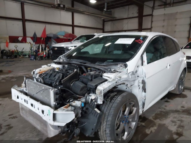 Ford FOCUS ST 2017 1FADP3L92HL348150 Image 6