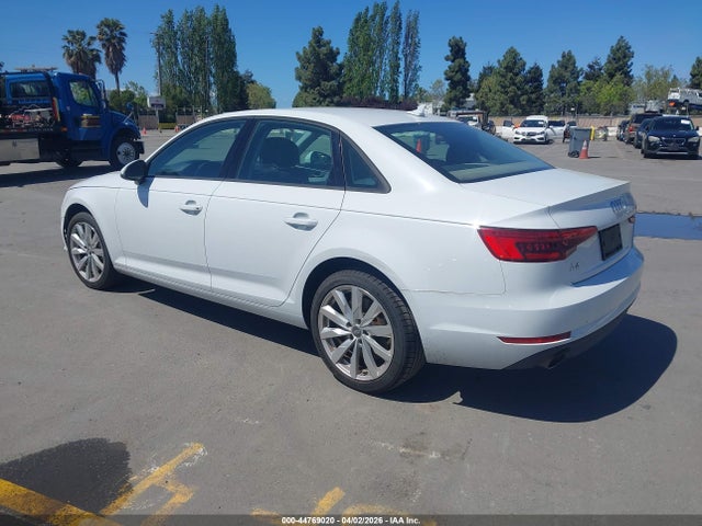 WAUGNAF48HN025403 Audi A4 2.0t Premium