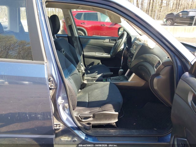 Продажа на аукционе авто 2011 Subaru Forester 2.5x, vin: JF2SHABC8BH762142, номер лота: 44769023