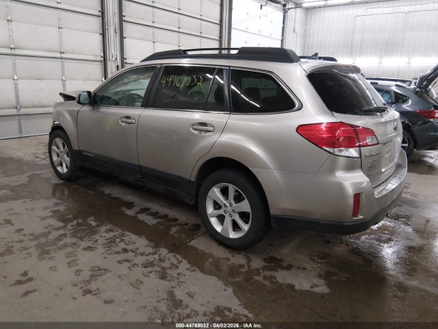 Aukcja sprzedaży 2014 Subaru Outback 2.5i Premium, vin: 4S4BRCCC3E3224208, numer aukcji: 44769032
