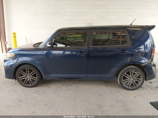 Scion XB 2014 JTLZE4FE9EJ053059 Image 14