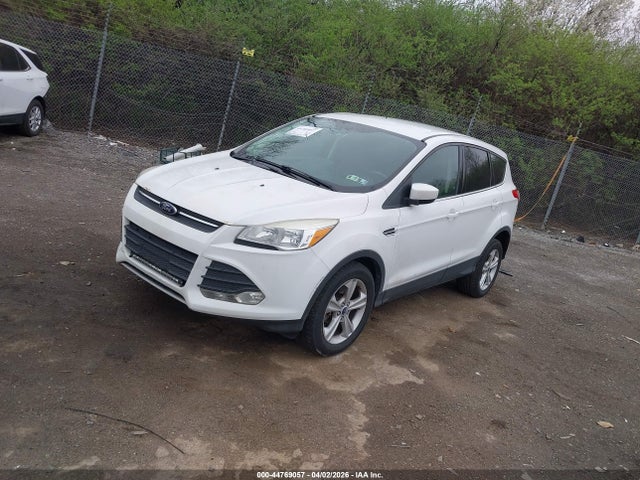 1FMCU9GX7EUD38029 Ford ESCAPE SE