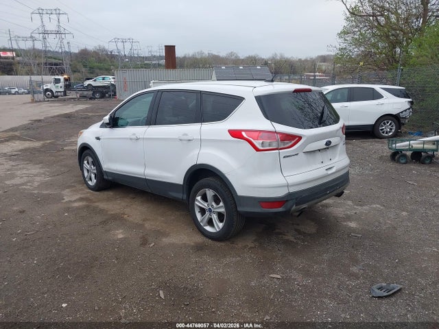 1FMCU9GX7EUD38029 Ford ESCAPE SE