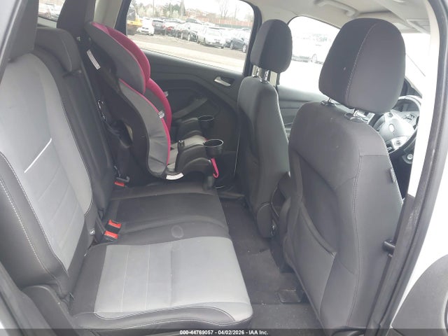 1FMCU9GX7EUD38029 Ford ESCAPE SE