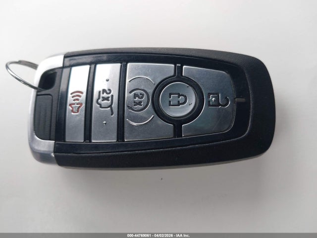 44769061 :رقم المزاد ، 1FMCU9G6XNUA70794 vin ، 2022 Ford Escape Se مزاد بيع