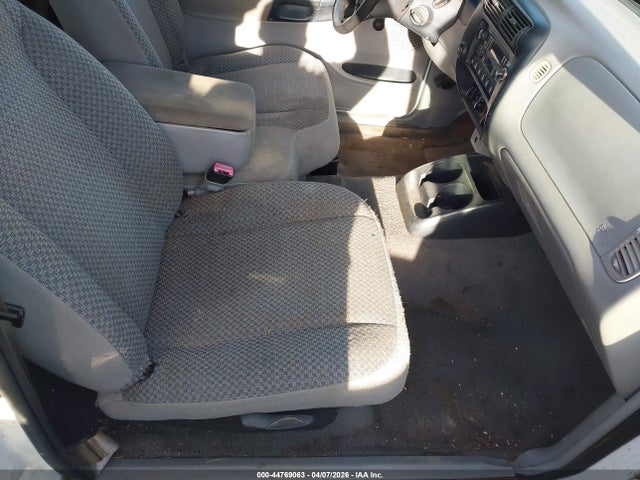 1999 FORD RANGER 1FTYR14V5XPA19942 Photo 4
