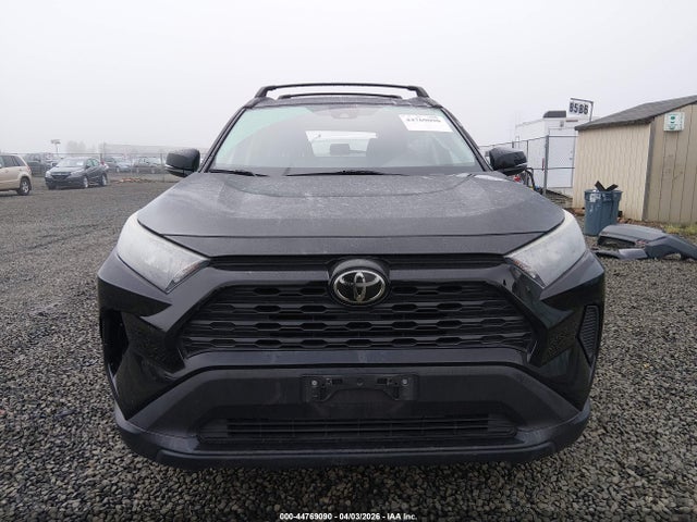 2T3G1RFV9KW042345 Toyota RAV4 LE