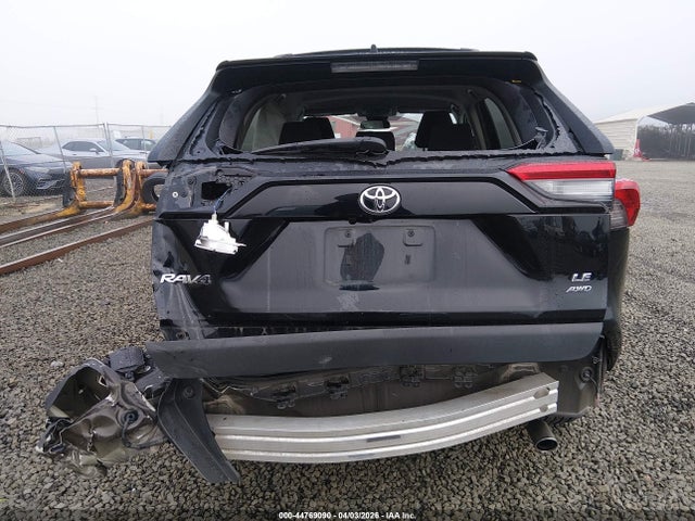 2T3G1RFV9KW042345 Toyota RAV4 LE