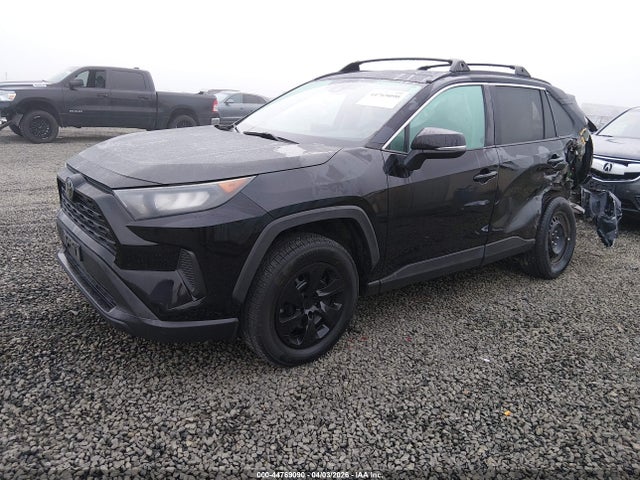 2T3G1RFV9KW042345 Toyota RAV4 LE