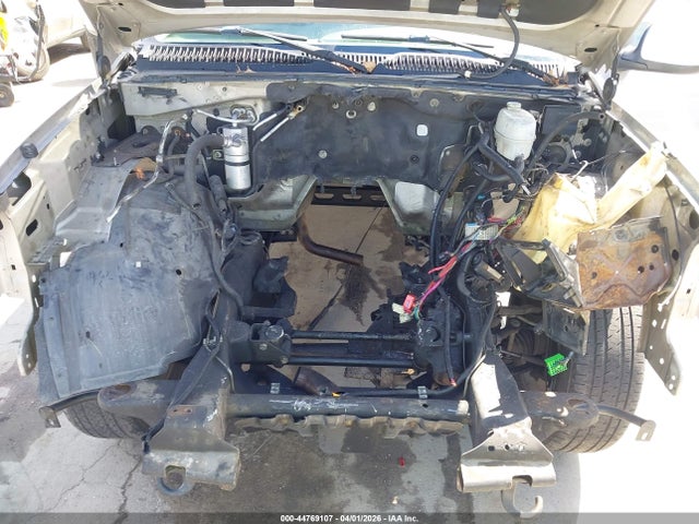 Продажа на аукционе авто 2004 Gmc Yukon Xl 1500 Denali, vin: 1GKFK66U74J265049, номер лота: 44769107