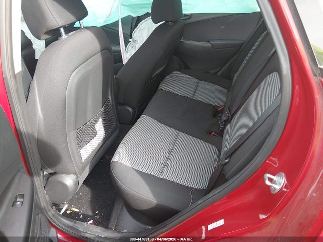 44769108 :رقم المزاد ، KM8K1CAA6MU748146 vin ، 2021 Hyundai Kona Se مزاد بيع
