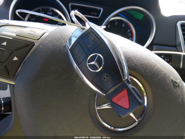 44769118 :رقم المزاد ، 4JGDA5HB4DA192780 vin ، 2013 Mercedes-benz Ml 350 4matic مزاد بيع