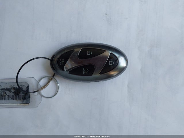 KMHL24JJ4TA135689 Hyundai Sonata Hybrid Blue