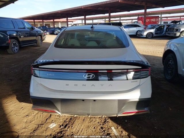 KMHL24JJ4TA135689 Hyundai Sonata Hybrid Blue