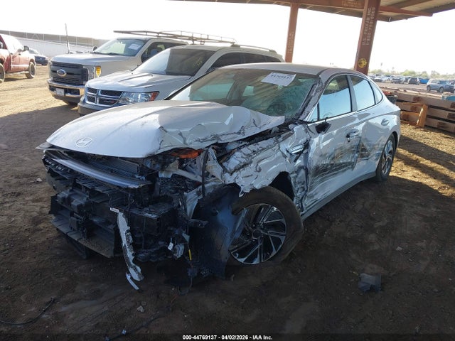 KMHL24JJ4TA135689 Hyundai Sonata Hybrid Blue
