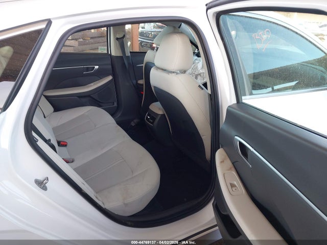 KMHL24JJ4TA135689 Hyundai Sonata Hybrid Blue