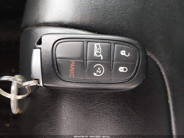 Продажа на аукционе авто 2019 Jeep Cherokee Latitude Plus 4x4, vin: 1C4PJMLB8KD174913, номер лота: 44769138