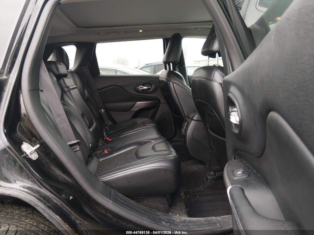 Продажа на аукционе авто 2019 Jeep Cherokee Latitude Plus 4x4, vin: 1C4PJMLB8KD174913, номер лота: 44769138
