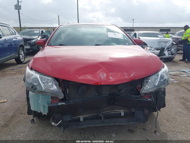 44769160 :رقم المزاد ، 4T1BF1FK6DU642027 vin ، 2013 Toyota Camry Se مزاد بيع