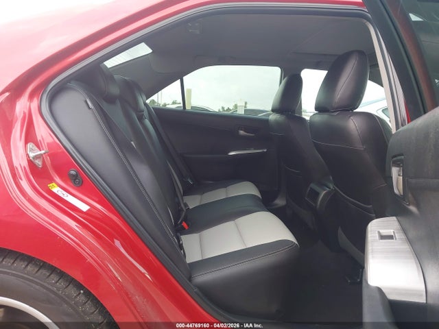 44769160 :رقم المزاد ، 4T1BF1FK6DU642027 vin ، 2013 Toyota Camry Se مزاد بيع