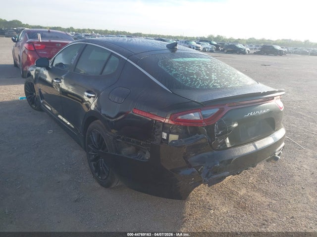 2019 Kia Stinger მანქანა იყიდება აუქციონზე, vin: KNAE15LA8K6052526, აუქციონის ნომერი: 44769163