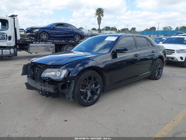 Aukcja sprzedaży 2022 Chrysler 300 S, vin: 2C3CCABG1NH154499, numer aukcji: 44769179