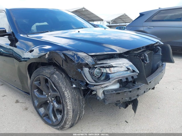 Aukcja sprzedaży 2022 Chrysler 300 S, vin: 2C3CCABG1NH154499, numer aukcji: 44769179