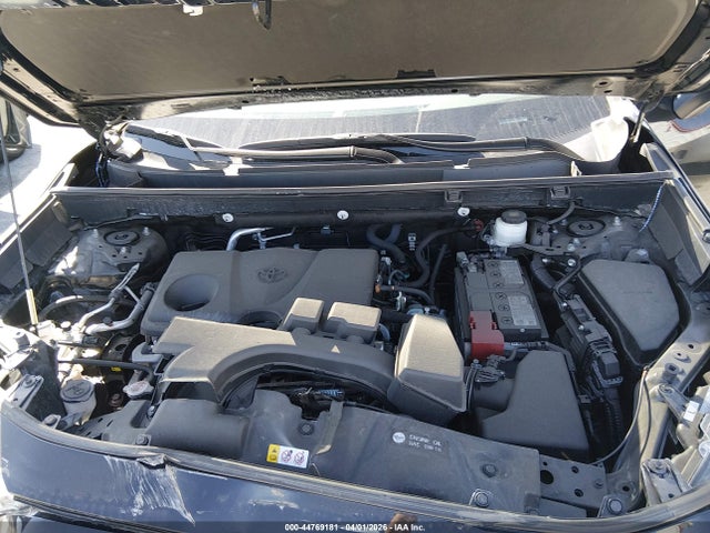 2T3C1RFV4RW301011 Toyota Rav4 Xle Premium
