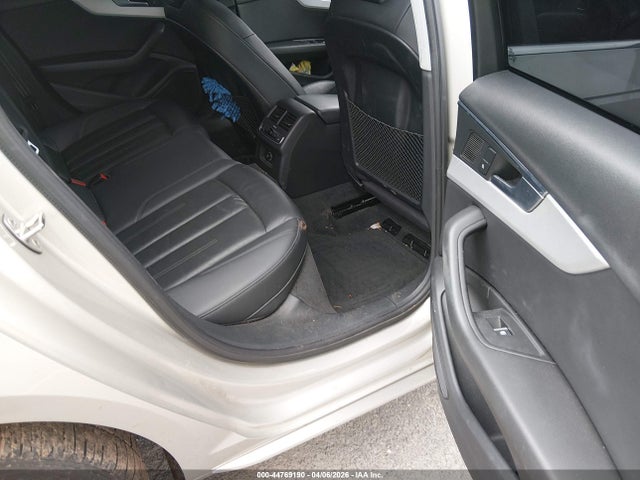 44769190 :رقم المزاد ، WAUENAF42HN070960 vin ، 2017 Audi A4 2.0t Premium مزاد بيع