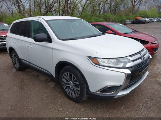 2016 MITSUBISHI OUTLANDER JA4AD2A31GZ049902 Photo 0