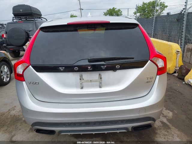 YV4612HK9G1003389 Volvo V60 Cross Country T5