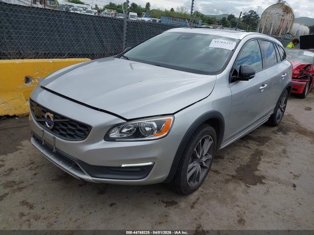 2016 VOLVO V60 CROSS COUNTRY YV4612HK9G1003389 Photo 1
