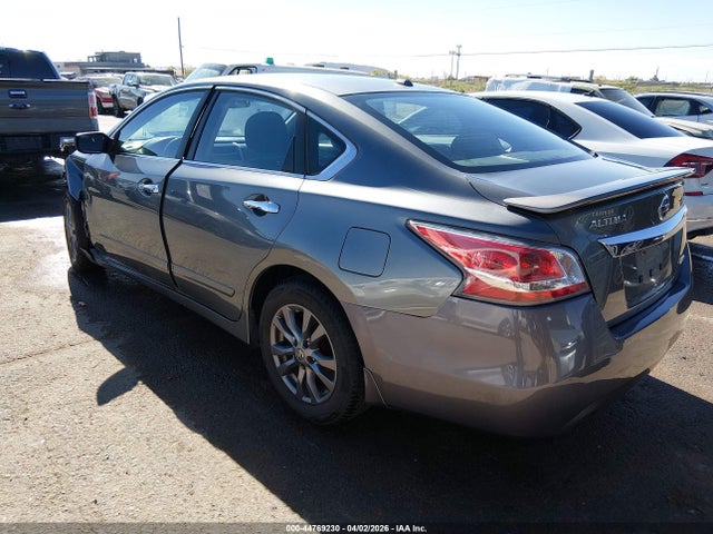 Продажа на аукционе авто 2015 Nissan Altima 2.5 S, vin: 1N4AL3AP8FN905841, номер лота: 44769230